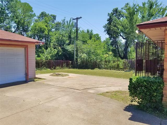 Building Photo - 4942 Rockport Dr