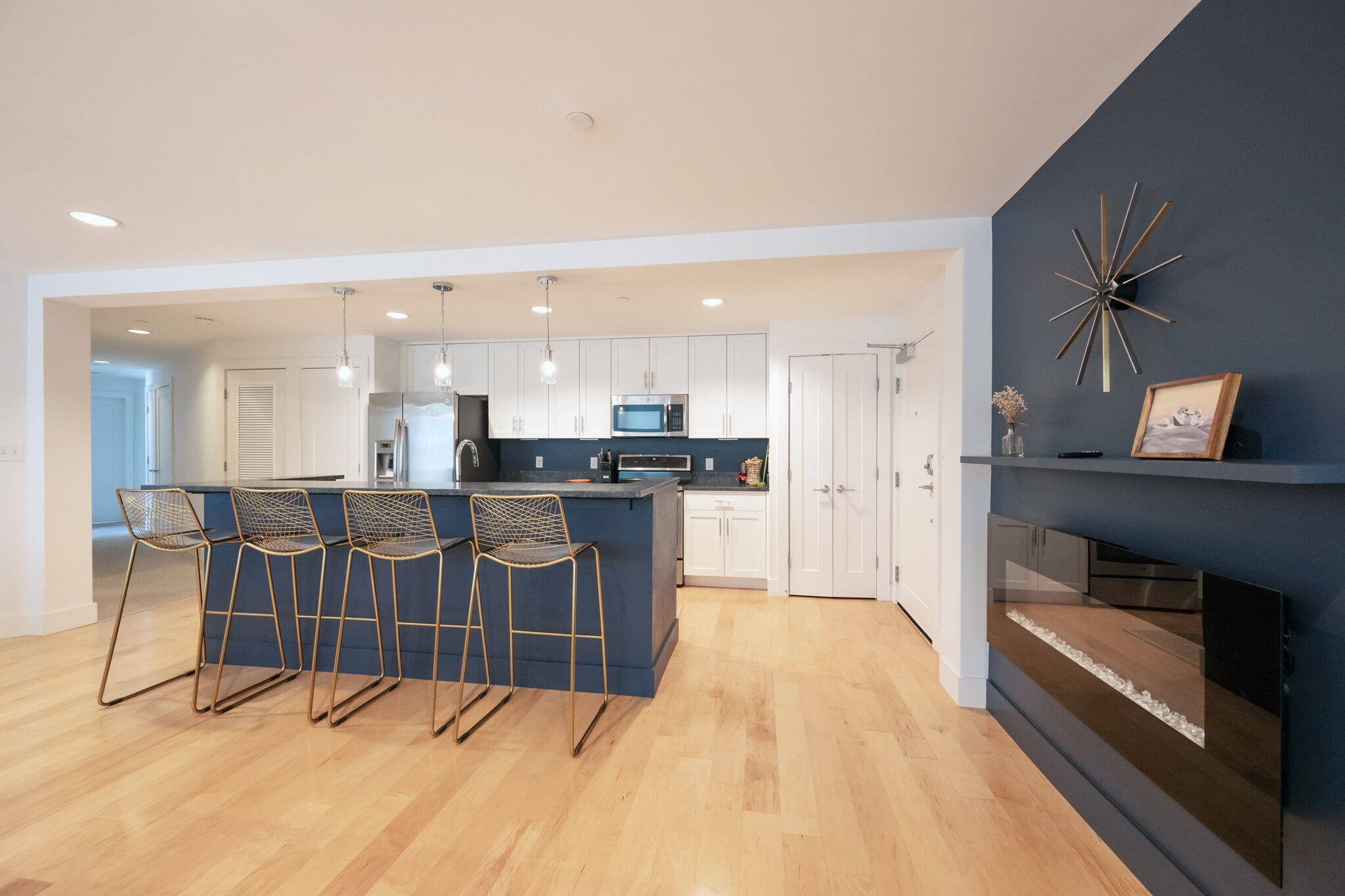 Kitchen/Dining/Living - 25 High St