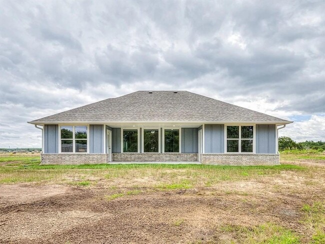 Building Photo - 5712 Arthur Rd