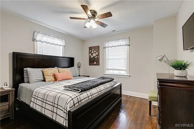 Building Photo - Charming 2-bedroom 1 bath