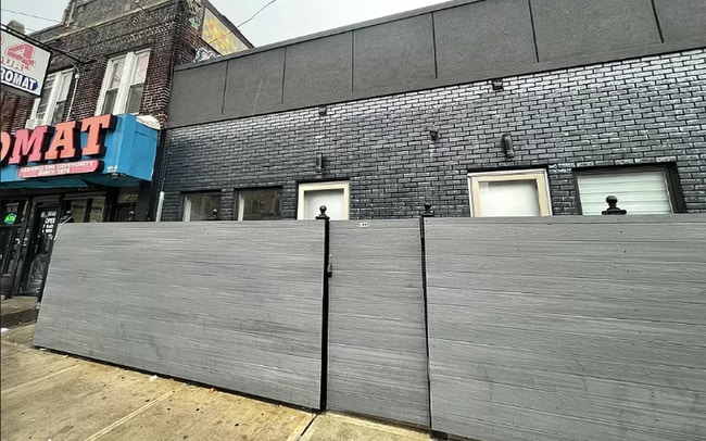 Building Photo - 237 Utica Ave