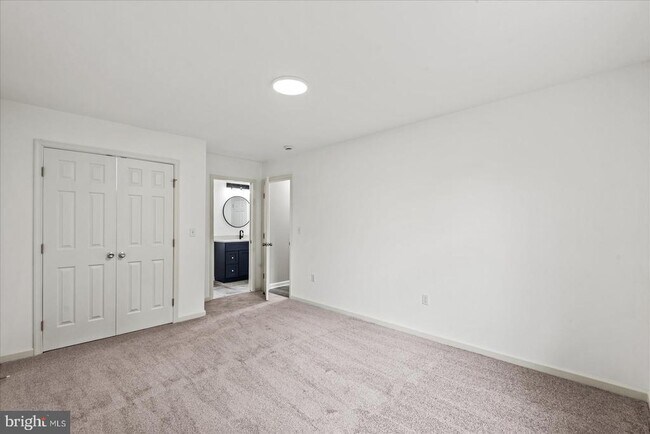 Building Photo - 914 Old Rixeyville Rd