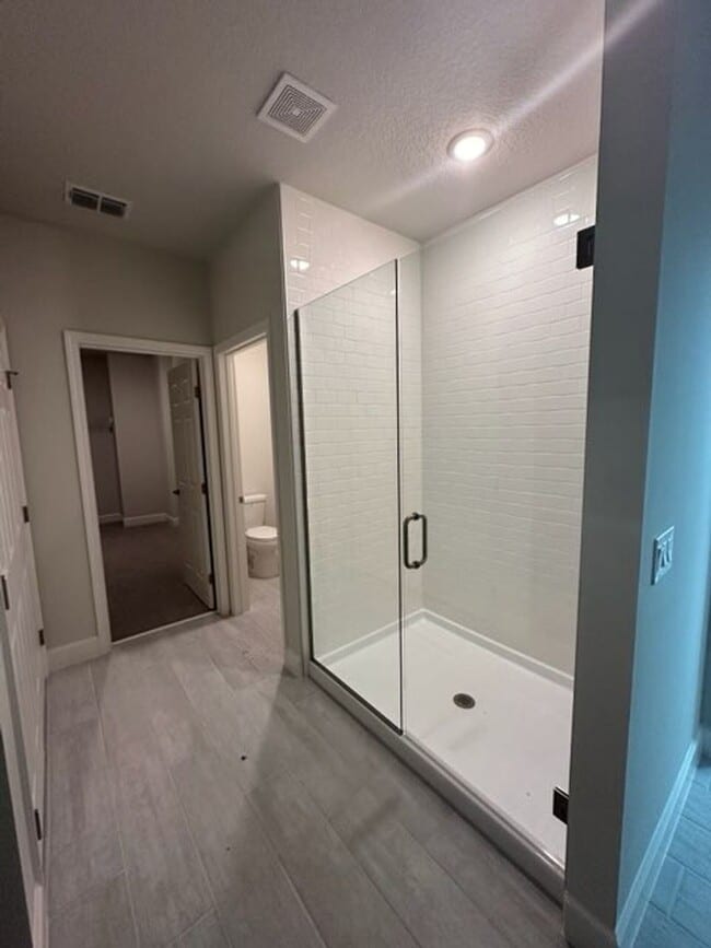 Building Photo - Move-In Ready Home Near SunRail & I-4 - Prime DeBary Location