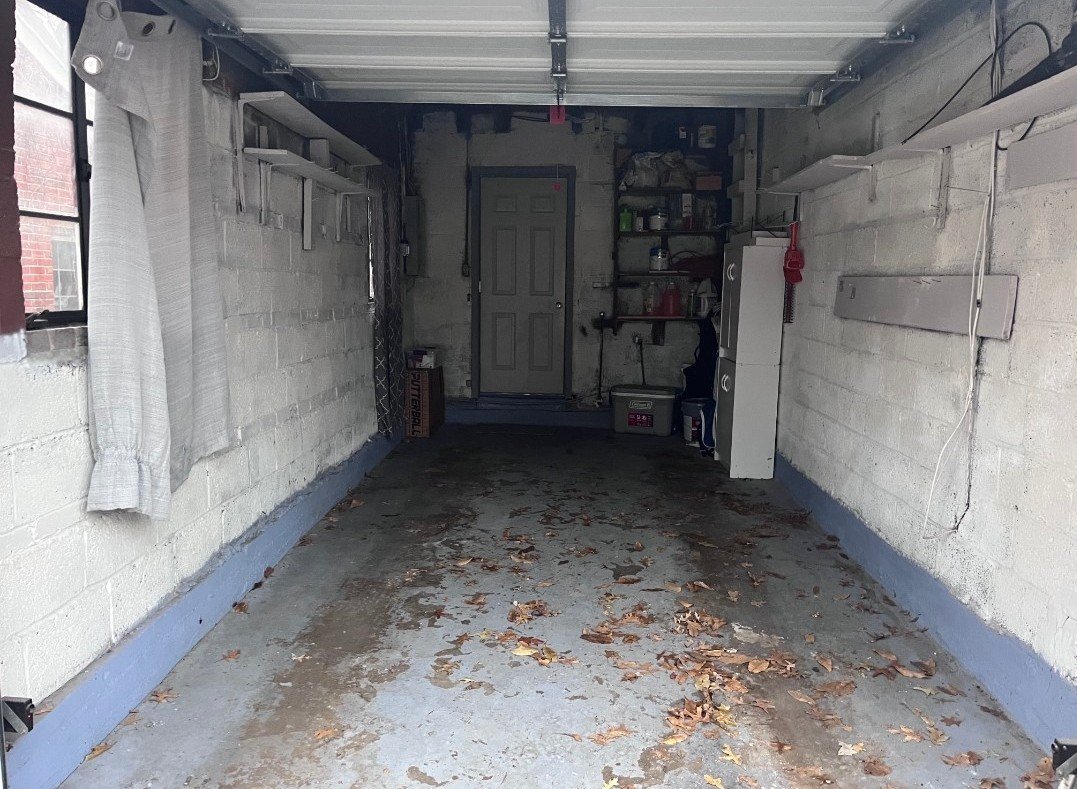 Building Photo - 7730 Arlington Ave