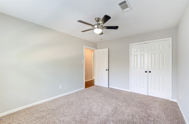 Building Photo - 1535 Hannington Dr