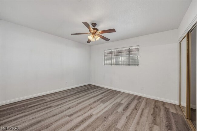 Building Photo - 6760 W Oakey Blvd