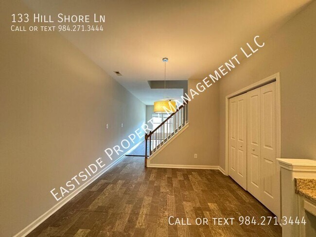 Building Photo - 133 Hill Shore Ln