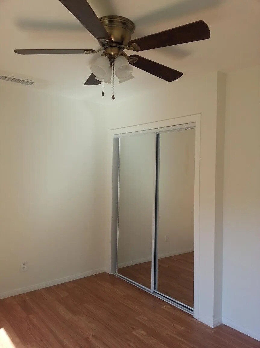 Building Photo - 11536 Cumpston St