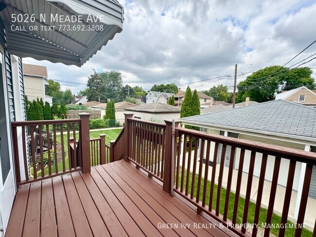 Building Photo - 5026 N Meade Ave