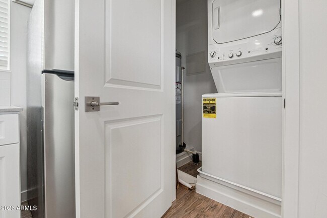 Building Photo - 3021 W Williams Dr