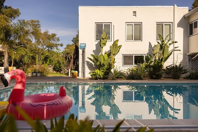 Building Photo - Welcome to Your Storybook San Rafael Retreat!