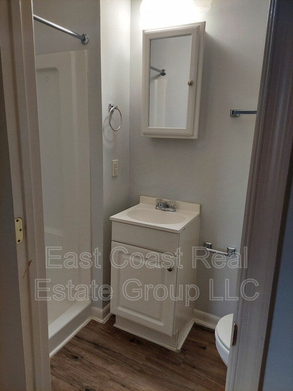 Building Photo - 13628 Pennsylvania Ave