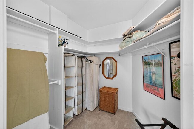 Building Photo - 1200 N Shore Dr NE