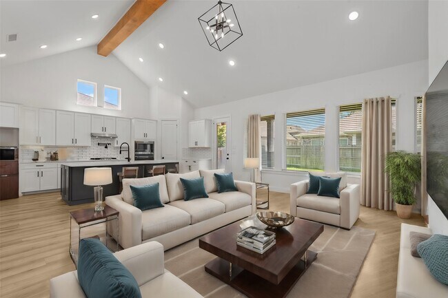 Building Photo - 15240 Hemingway Heights Dr