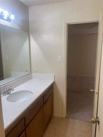 Building Photo - 2225 Roman Ct