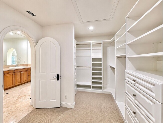 Building Photo - Luxury Living in Irvine's Prestigious Turtle Ridge