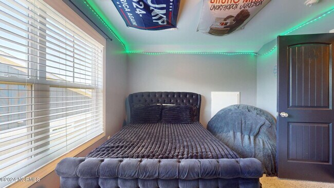 Building Photo - 107 Bogue Harbor Ct