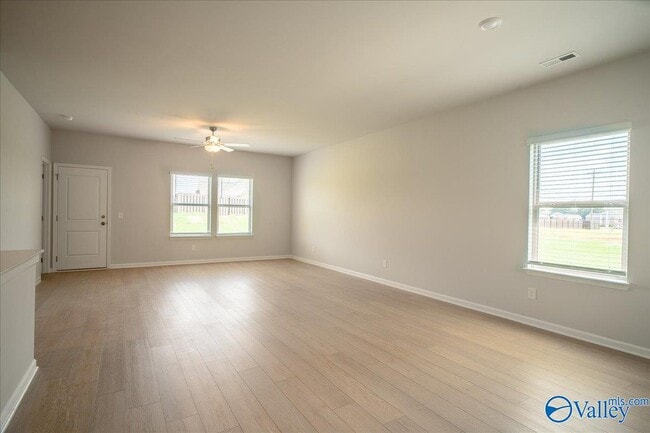 Building Photo - 22845 Dashwood Ln