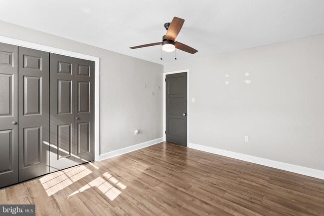 Building Photo - 720 Shaw Ave