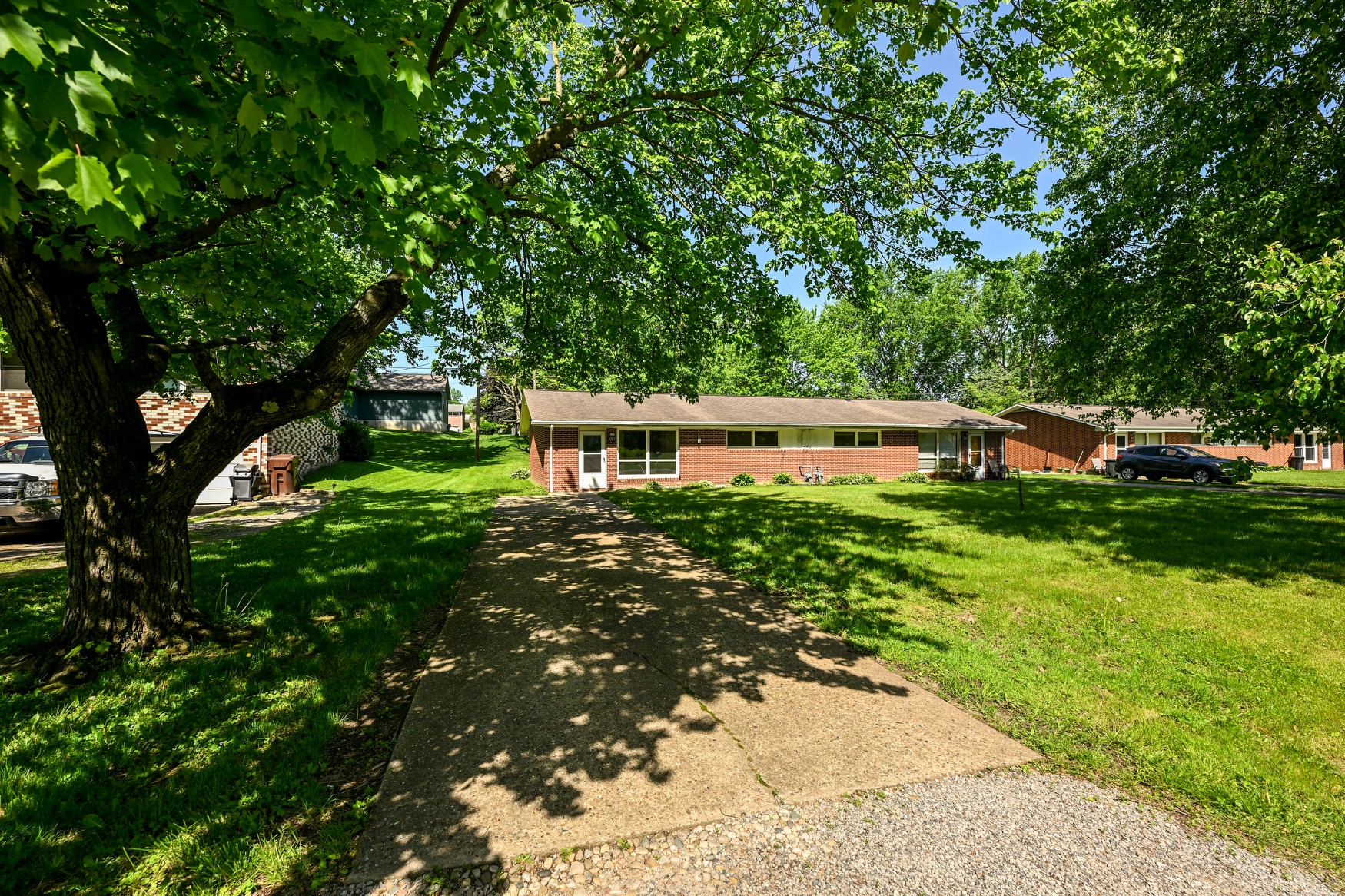 Building Photo - 3287 Delray Ave NW