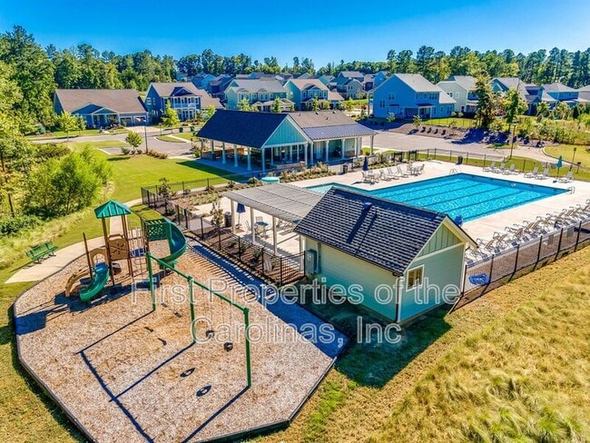 Building Photo - 1540 Striped Bass Ln