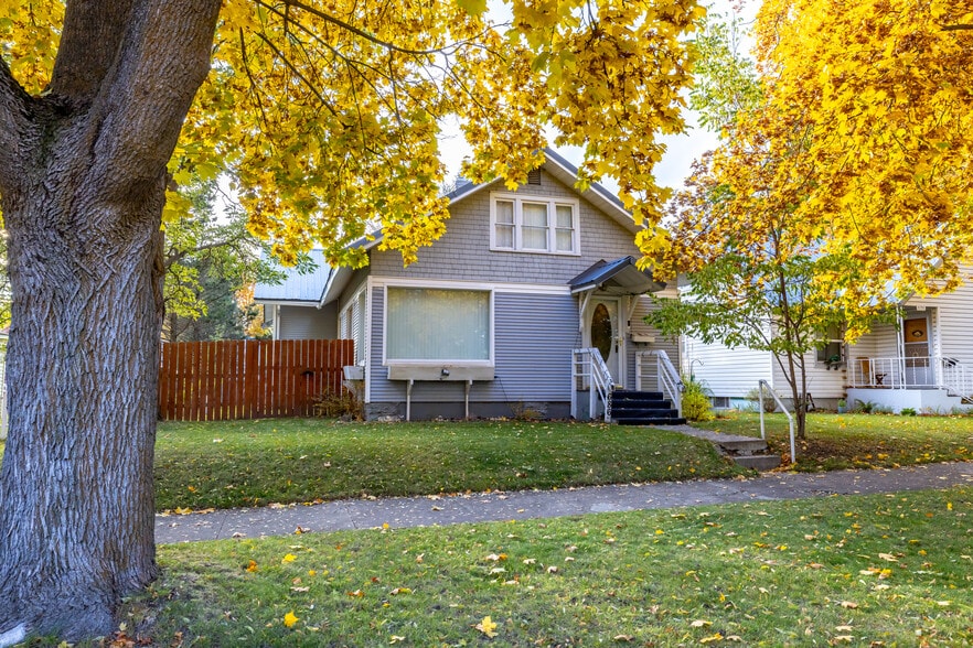 Building Photo - 686 2nd Avenue East N