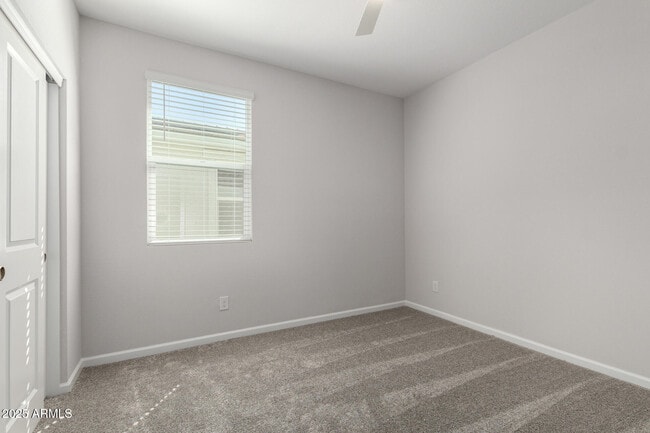 Building Photo - 18207 W Daley Ln