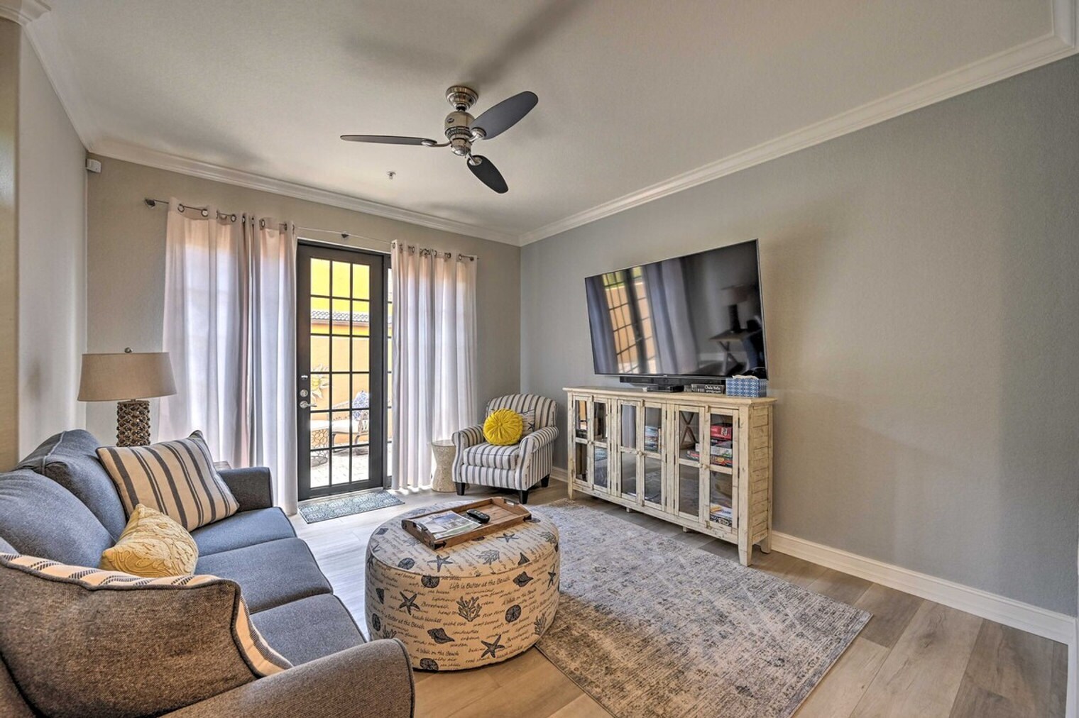 Building Photo - 9117 Chula Vista St