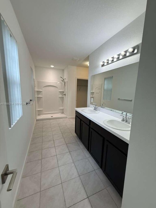 Building Photo - 29380 SW 143rd Pl