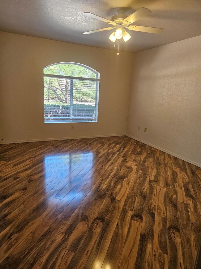 Building Photo - 3636 Kalispell Ave