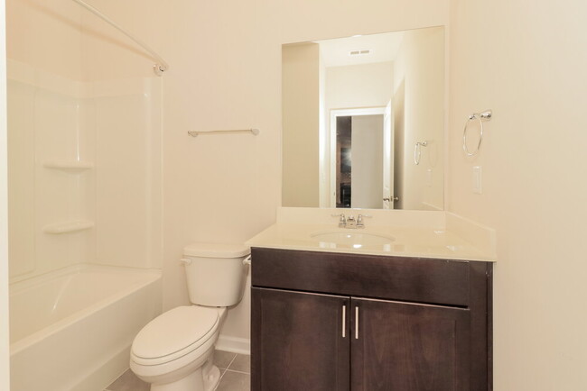 Building Photo - 5872 Hackberry Ln