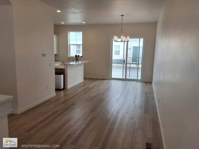 Building Photo - 1629 N Mumbarto Ln