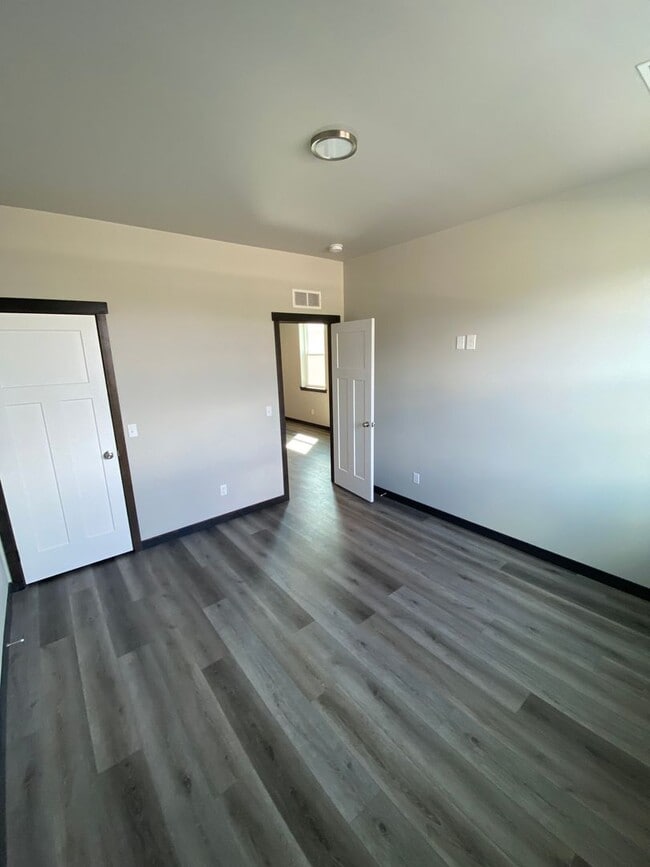 Building Photo - New Townhome in Priest River