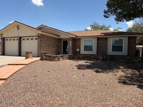 Building Photo - 1616 Leslie Ann Ln