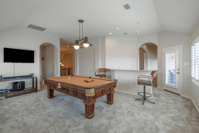 Building Photo - 2264 Hermitage Dr