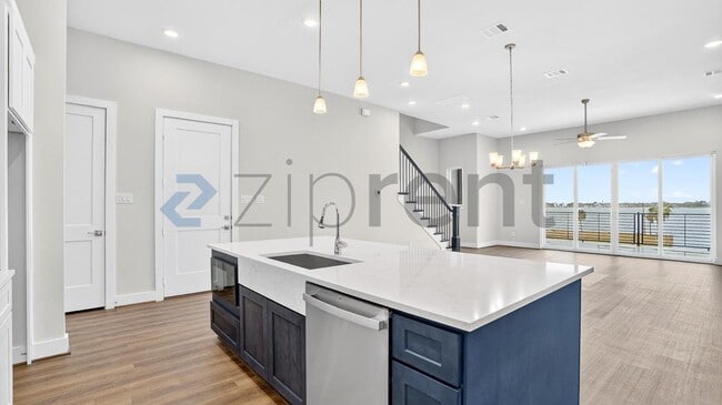 Building Photo - 4413 Anthony Ct Ln