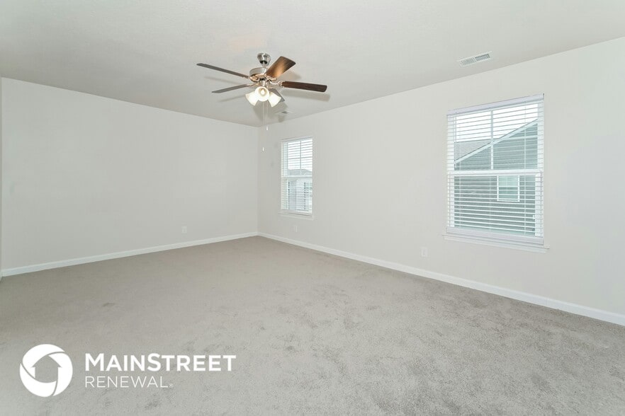 Building Photo - 6 Heritage Ct