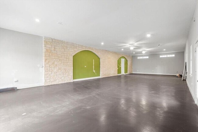 Building Photo - 17621 Stacey Ln