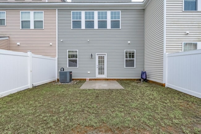 Building Photo - New Contruction Rental in the Reserve of G...