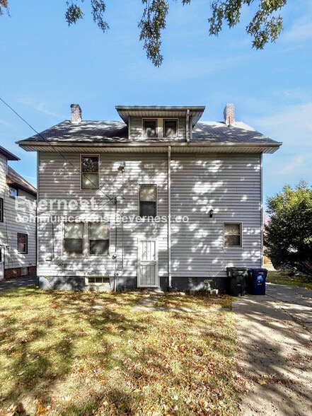 Building Photo - 988 Brunswick Rd