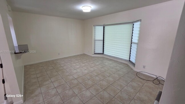 Building Photo - 400 NW 65th Ave