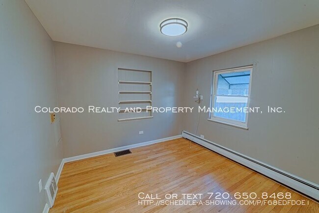 Building Photo - $500 OFF FIRST MONTH'S RENT!