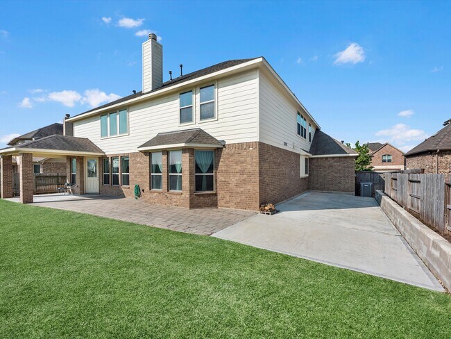 Building Photo - 2311 Cranbrook Ridge Ln