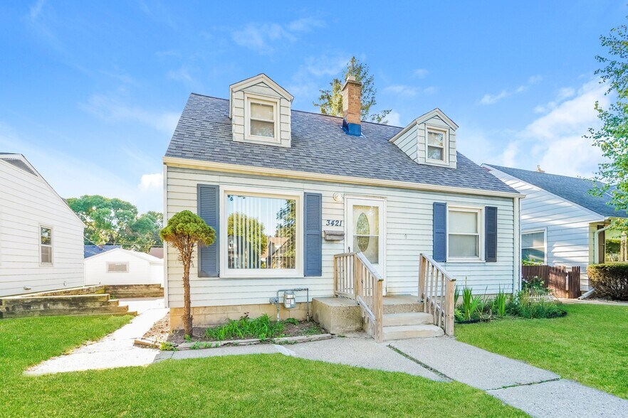 Building Photo - 3421 N 87th St