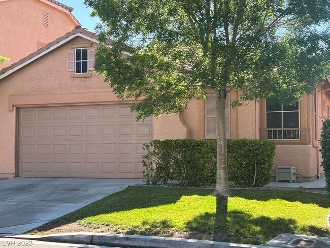 Building Photo - 2640 Spruce Creek Dr