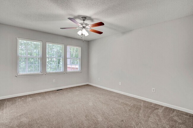 Building Photo - 1300 Poplar Ridge Rd