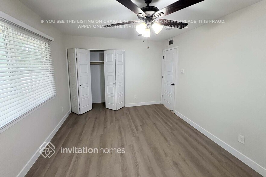 Building Photo - 1628 E Fremont Dr