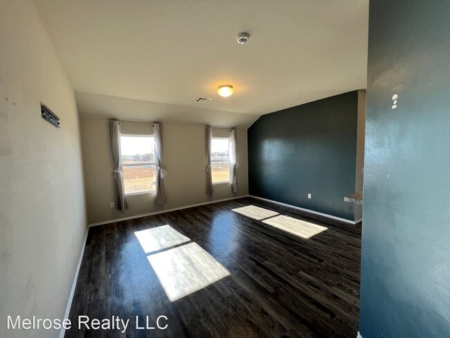 Building Photo - 3 br, 2 bath House - 9424 NW 122nd Terrace