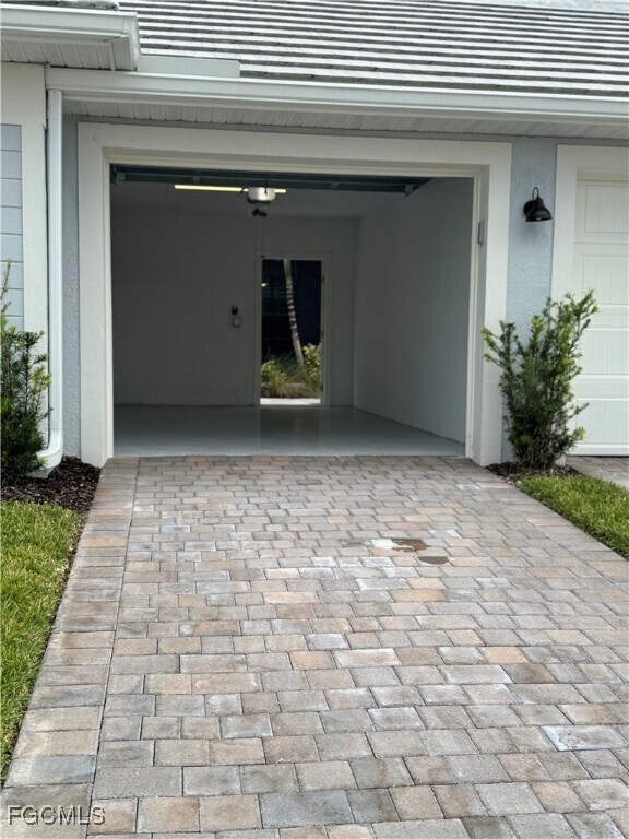 Building Photo - 14231 Heritage Landing Blvd