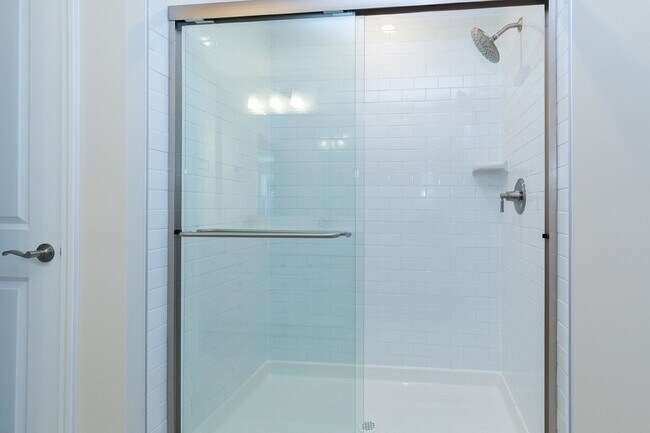 Building Photo - 237 Ribbon Rail St